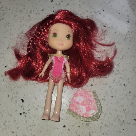 2008 Strawberry Shortcake Dolls 6" (3) - Picture 4 of 12